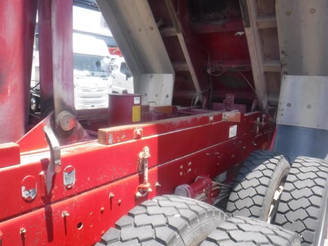 ISUZU GIGA 2014 Image 31