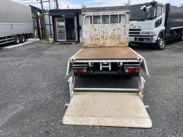 MITSUBISHI CANTER 2015 Image 31