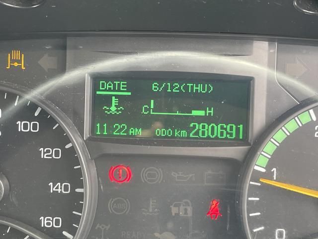 MITSUBISHI CANTER 2015 Image 31