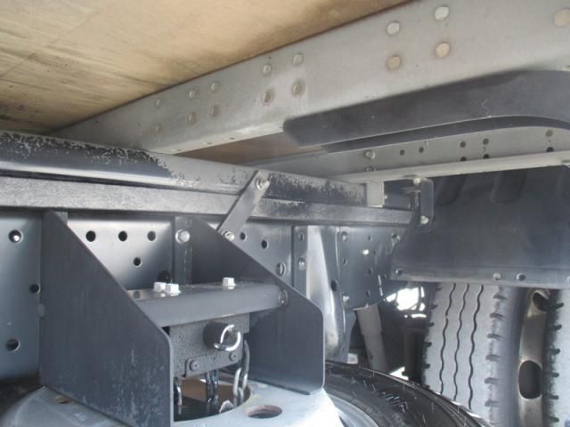 ISUZU ELF 2017 Image 31