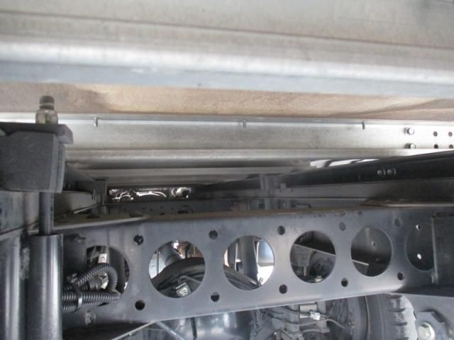 ISUZU ELF 2017 Image 31