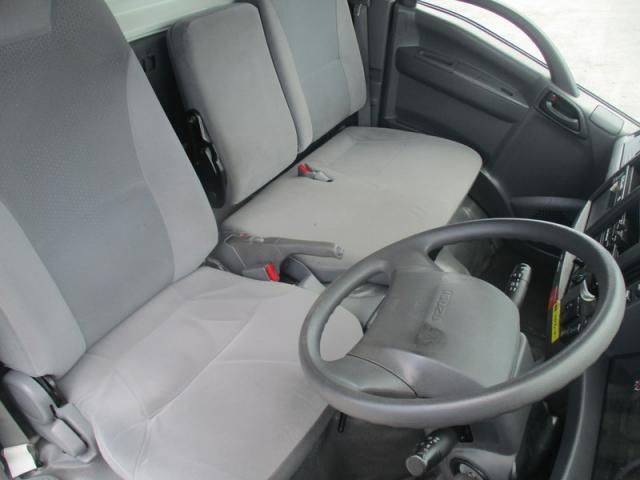 ISUZU ELF 2017 Image 31