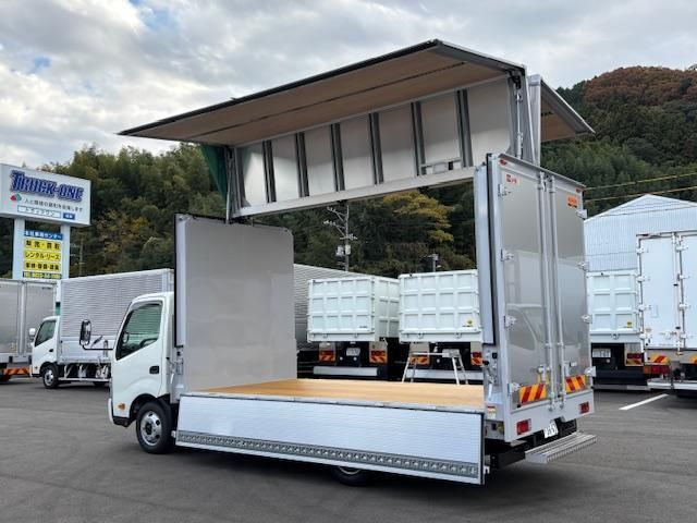 HINO DUTRO 2024 Image 31