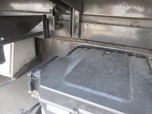 HINO PROFIA 2013 Image 31