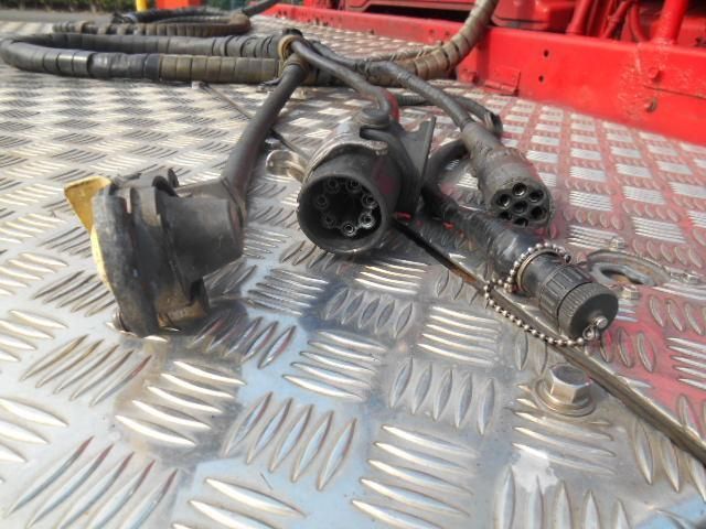 MITSUBISHI FUSOU SUPER GREAT 2015 Image 31