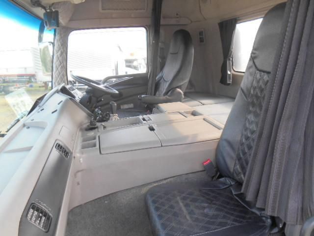 MITSUBISHI FUSOU SUPER GREAT 2015 Image 31