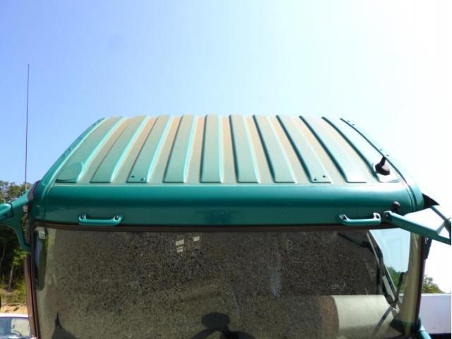 MITSUBISHI FUSOU SUPER GREAT 2018 Image 31