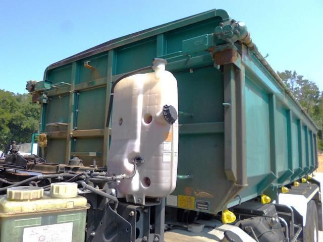 MITSUBISHI FUSOU SUPER GREAT 2018 Image 31