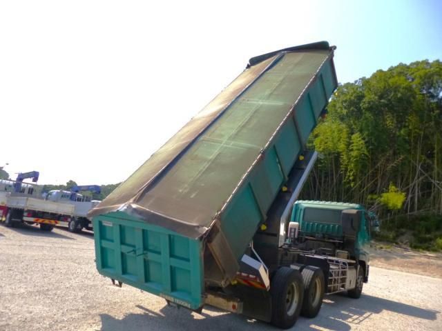 MITSUBISHI FUSOU SUPER GREAT 2018 Image 31