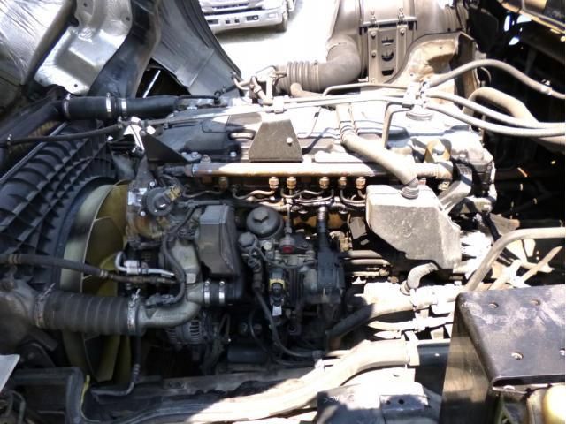 MITSUBISHI FUSOU SUPER GREAT 2018 Image 31