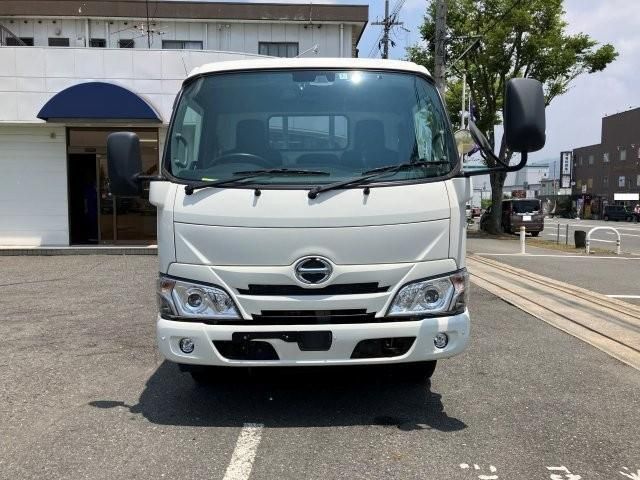 HINO DUTRO 2020 Image 31