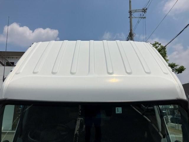 HINO DUTRO 2020 Image 31