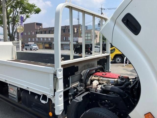 HINO DUTRO 2020 Image 31