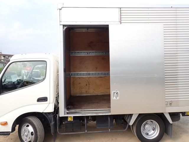 TOYOTA DYNA 2019 Image 31