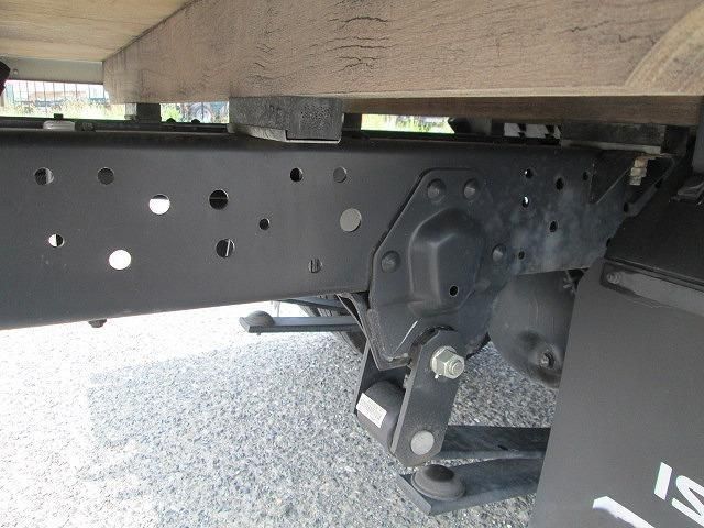 ISUZU ELF 2020 Image 31