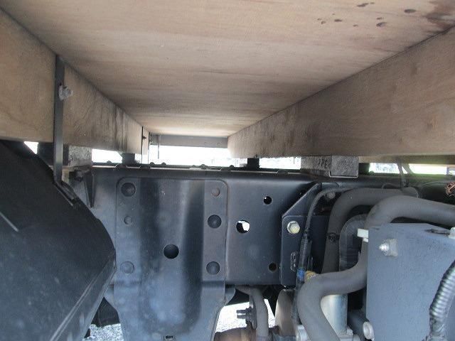 ISUZU ELF 2020 Image 31