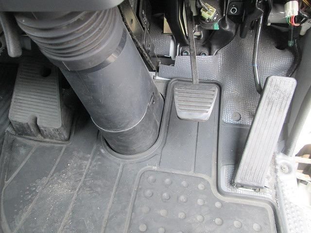 ISUZU ELF 2020 Image 31