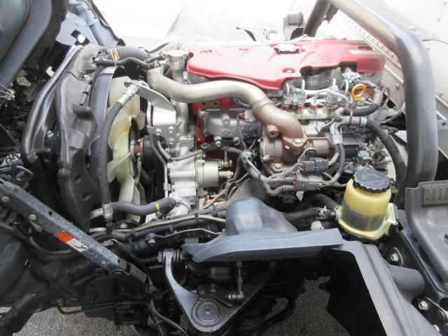 HINO DUTRO 2019 Image 31