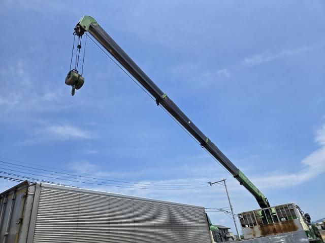 NISSAN DIESEL QUON 2013 Image 31