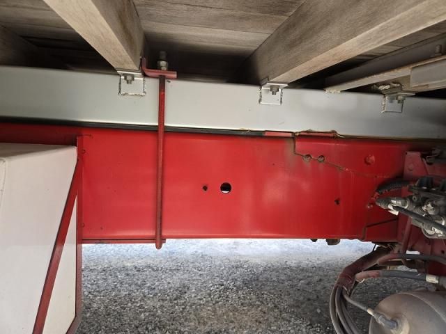 NISSAN DIESEL QUON 2013 Image 31