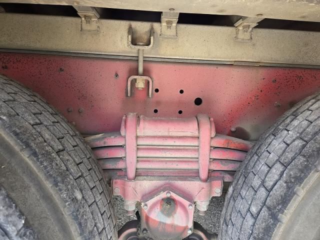 NISSAN DIESEL QUON 2013 Image 31