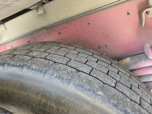 NISSAN DIESEL QUON 2013 Image 31