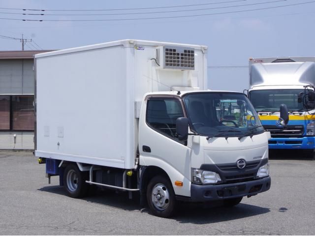 HINO DUTRO 2017 Image 31