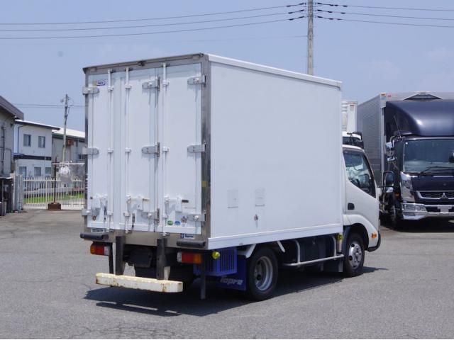 HINO DUTRO 2017 Image 31
