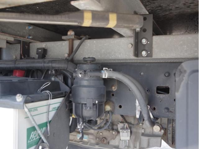 HINO DUTRO 2017 Image 31