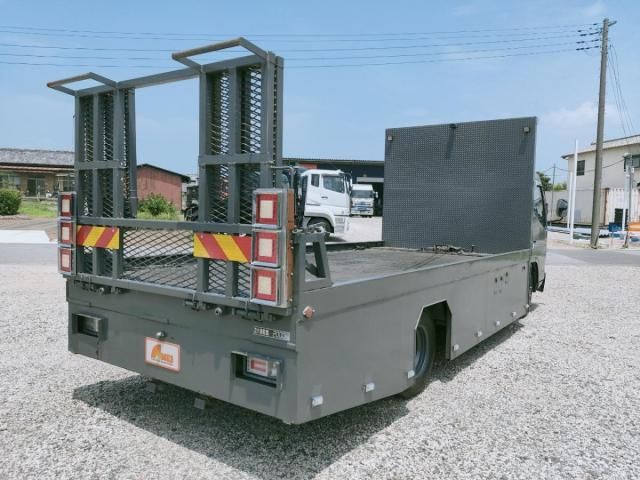 MITSUBISHI CANTER 2004 Image 31