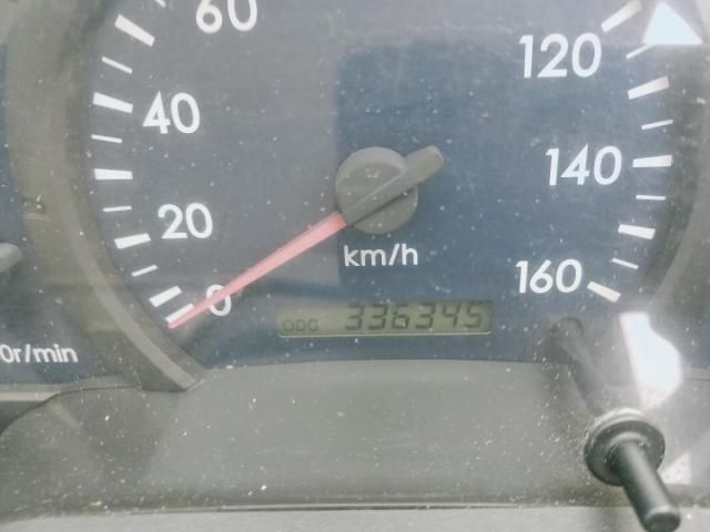 MITSUBISHI CANTER 2004 Image 31