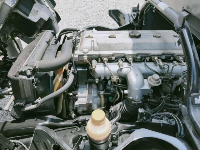 MITSUBISHI CANTER 2004 Image 31