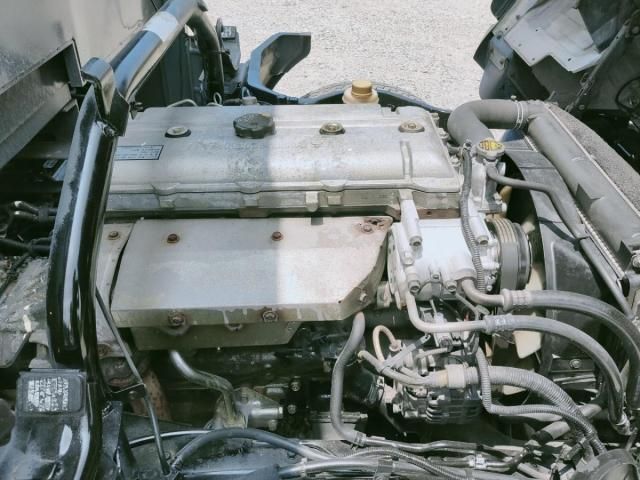 MITSUBISHI CANTER 2004 Image 31