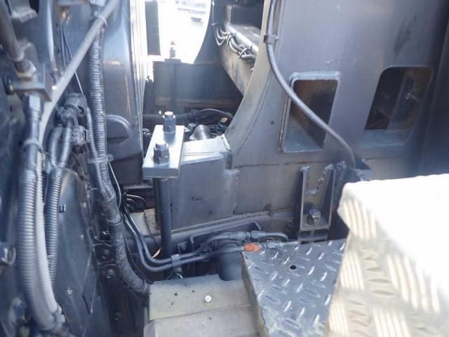 MITSUBISHI FUSOU SUPER GREAT 2001 Image 31