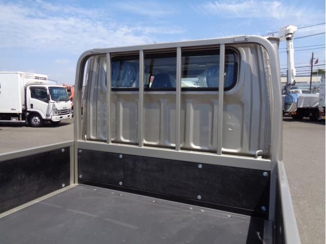 MITSUBISHI CANTER 2024 Image 31