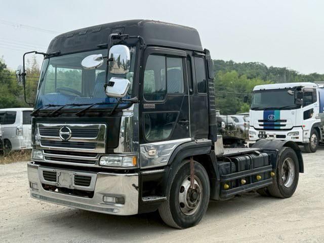 HINO PROFIA 2001 Image 31