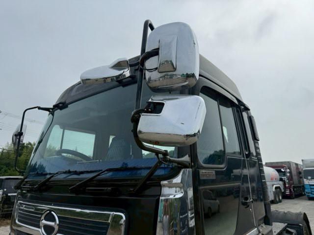 HINO PROFIA 2001 Image 31