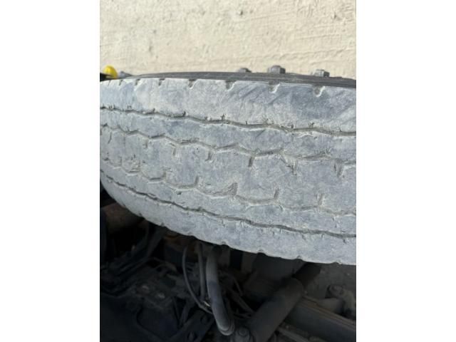 HINO PROFIA 2001 Image 31