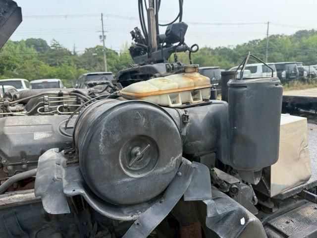 HINO PROFIA 2001 Image 31