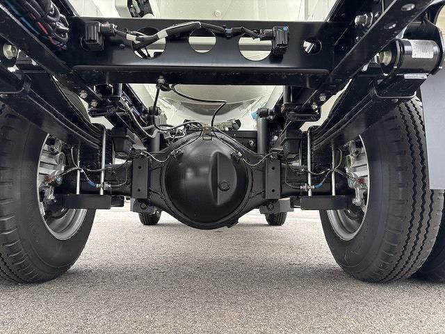 HINO DUTRO 2024 Image 31