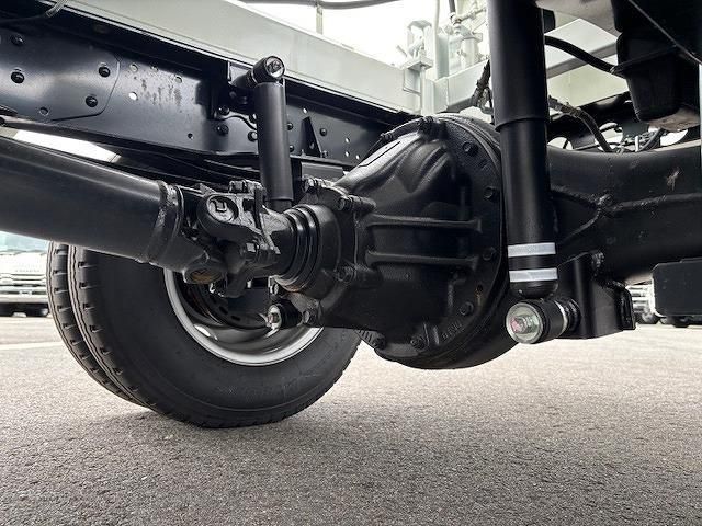 HINO DUTRO 2024 Image 31