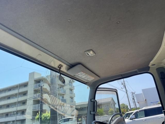 ISUZU ELF 2013 Image 31