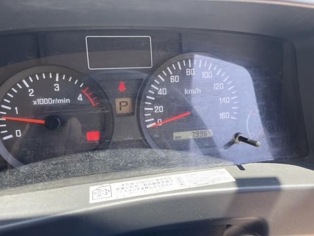 ISUZU ELF 2013 Image 31