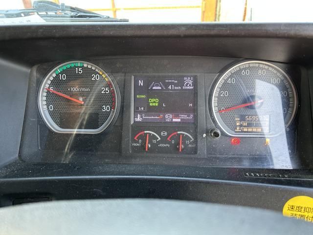 ISUZU GIGA 2018 Image 31