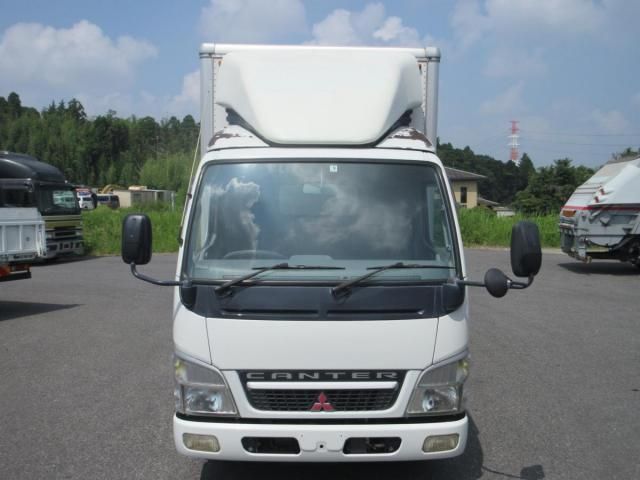 MITSUBISHI CANTER 2005 Image 31