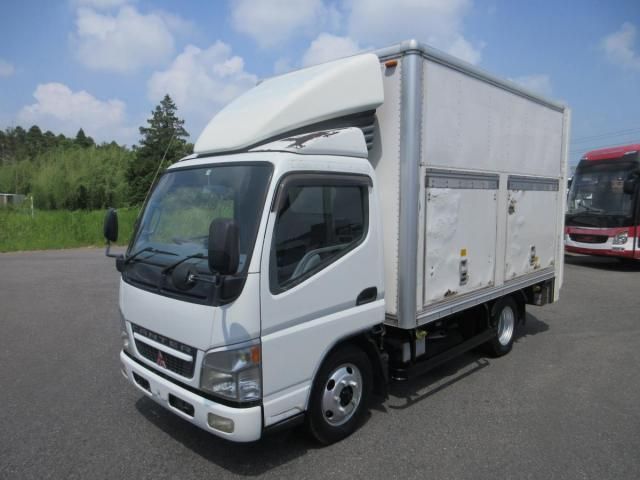 MITSUBISHI CANTER 2005 Image 31