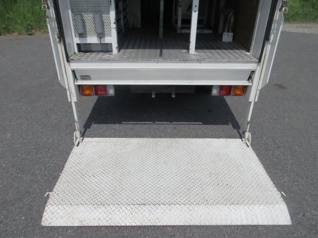 MITSUBISHI CANTER 2005 Image 31