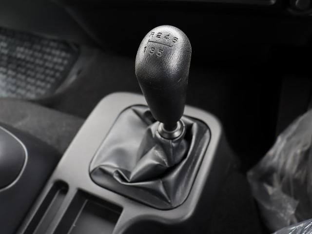 MITSUBISHI FUSOU FIGHTER 2025 Image 31