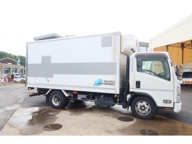 ISUZU ELF 2017 Image 31