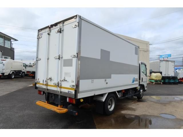 ISUZU ELF 2017 Image 31